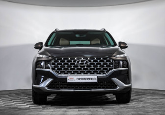 Подержанный автомобиль Hyundai Santa Fe 2021 года (2 фото)