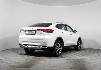 Подержанный автомобиль Haval F7x 2020 года (5 фото)