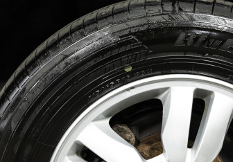 Подержанный автомобиль Hyundai Tucson 2008 года (15 фото)