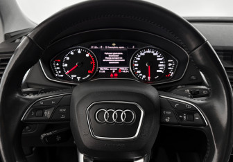 Подержанный автомобиль Audi Q5 2018 года (21 фото)