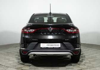 Подержанный автомобиль Renault Arkana 2019 года (6 фото)