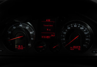 Подержанный автомобиль Volkswagen Passat Sedan 2006 года (19 фото)