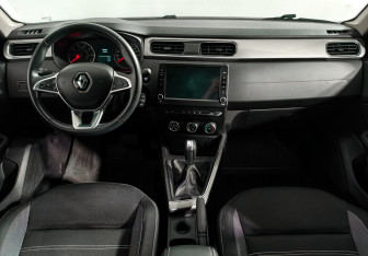Подержанный автомобиль Renault Arkana 2020 года (14 фото)