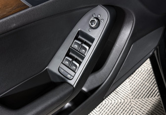 Подержанный автомобиль Audi A5 Liftback 2016 года (10 фото)