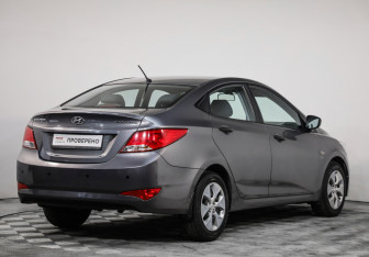 Подержанный автомобиль Hyundai Solaris Sedan 2015 года (5 фото)
