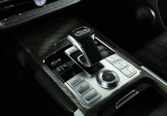 Подержанный автомобиль Tank 500 2023 года (20 фото)