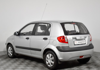 Подержанный автомобиль Hyundai Getz 2007 года (7 фото)