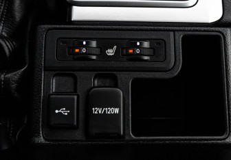 Подержанный автомобиль Toyota Land Cruiser Prado 2021 года (17 фото)