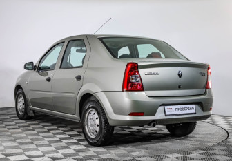 Подержанный автомобиль Renault Logan Sedan 2015 года (7 фото)