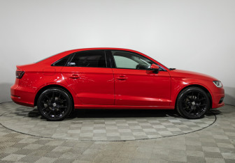 Подержанный автомобиль Audi A3 Sedan 2015 года (4 фото)