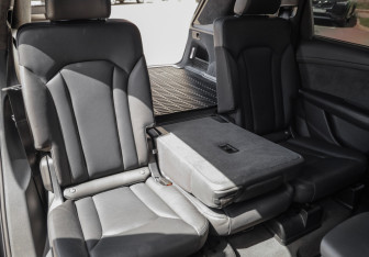 Подержанный автомобиль Audi Q7 2018 года (34 фото)