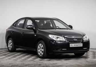Подержанный автомобиль Hyundai Elantra Sedan 2008 года (3 фото)