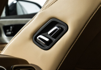 Подержанный автомобиль Jaecoo J8 2024 года (27 фото)