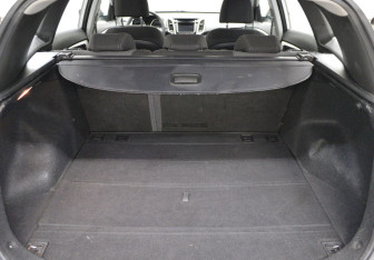 Подержанный автомобиль Hyundai i30 Wagon 2012 года (15 фото)