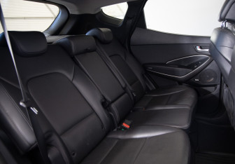 Подержанный автомобиль Hyundai Santa Fe 2015 года (13 фото)