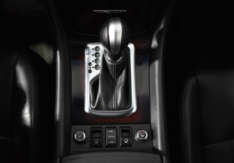 Подержанный автомобиль Infiniti EX 2012 года (10 фото)