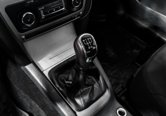 Подержанный автомобиль Skoda Octavia Liftback 2011 года (11 фото)
