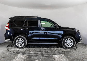 Подержанный автомобиль Toyota Land Cruiser Prado 2016 года (4 фото)