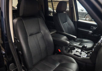 Подержанный автомобиль Land Rover Discovery 2009 года (28 фото)