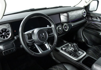 Подержанный автомобиль Tank 300 2023 года (11 фото)