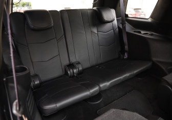 Подержанный автомобиль Cadillac Escalade Suv 2016 года (34 фото)