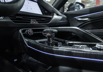 Подержанный автомобиль Geely Tugella 2024 года (27 фото)
