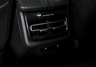 Подержанный автомобиль Changan UNI-K 2023 года (27 фото)