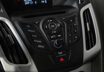 Подержанный автомобиль Ford Focus Sedan 2013 года (13 фото)