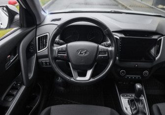 Подержанный автомобиль Hyundai Creta 2017 года (12 фото)