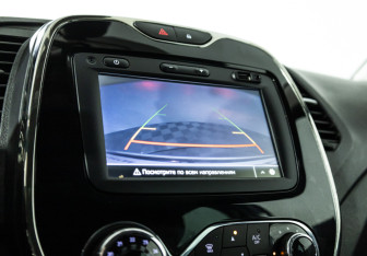 Подержанный автомобиль Renault Kaptur 2019 года (15 фото)