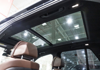 Подержанный автомобиль BMW X5 2019 года (23 фото)