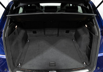 Подержанный автомобиль Audi Q5 2013 года (15 фото)