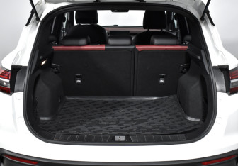 Подержанный автомобиль Geely Coolray 2021 года (21 фото)