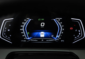 Подержанный автомобиль Changan Hunter Plus 2023 года (12 фото)