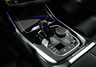 Подержанный автомобиль BMW X7 2020 года (24 фото)