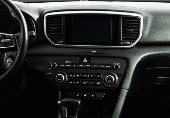 Подержанный автомобиль Kia Sportage 2020 года (14 фото)