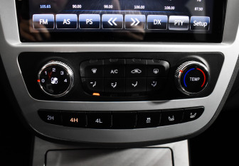 Подержанный автомобиль Sollers ST6 2024 года (16 фото)