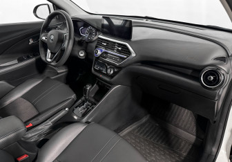 Подержанный автомобиль Changan Alsvin 2024 года (13 фото)