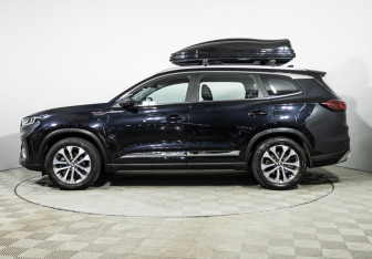 Подержанный автомобиль Chery Tiggo 8 Pro 2021 года (8 фото)