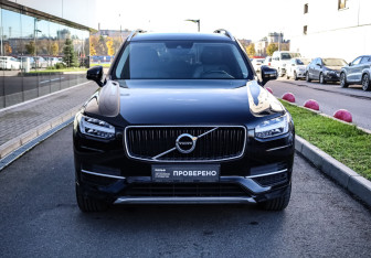 Подержанный автомобиль Volvo XC90 2018 года (2 фото)
