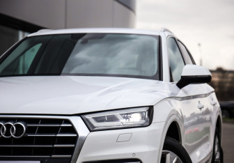 Подержанный автомобиль Audi Q5 2017 года (2 фото)
