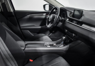 Подержанный автомобиль Mazda 6 Sedan 2021 года (13 фото)