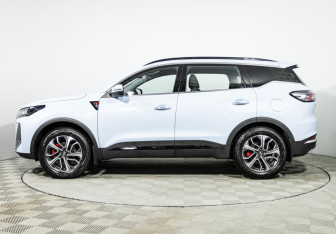 Подержанный автомобиль Chery Tiggo 7 Pro Max 2024 года (8 фото)