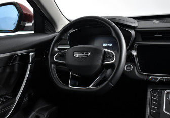 Подержанный автомобиль Geely Atlas Pro 2023 года (16 фото)