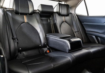 Подержанный автомобиль Toyota Camry Sedan 2020 года (32 фото)