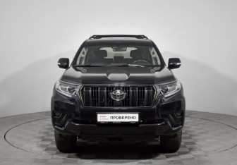Подержанный автомобиль Toyota Land Cruiser Prado 2022 года (2 фото)