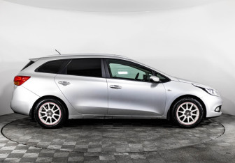 Подержанный автомобиль Kia Ceed Wagon 2014 года (4 фото)