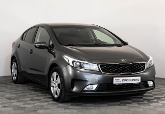Подержанный автомобиль Kia Cerato Sedan 2019 года (3 фото)