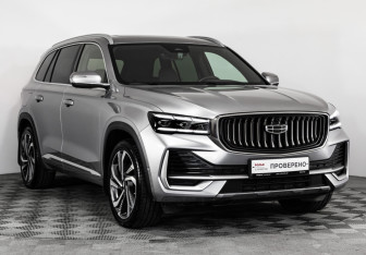 Подержанный автомобиль Geely Monjaro 2023 года (3 фото)