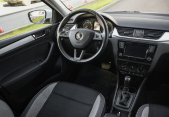 Подержанный автомобиль Skoda Rapid Liftback 2019 года (10 фото)